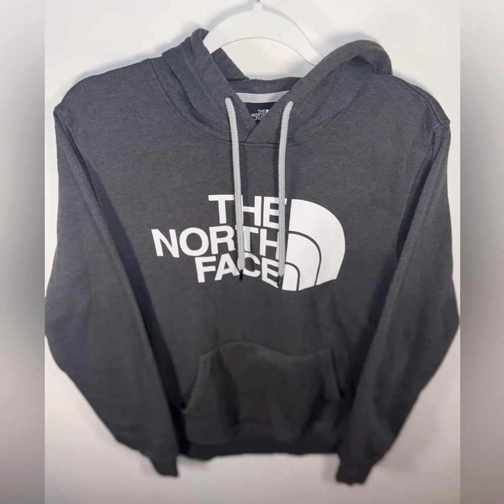 The North Face Men's Grey/White Hoodie With Logo size Small
